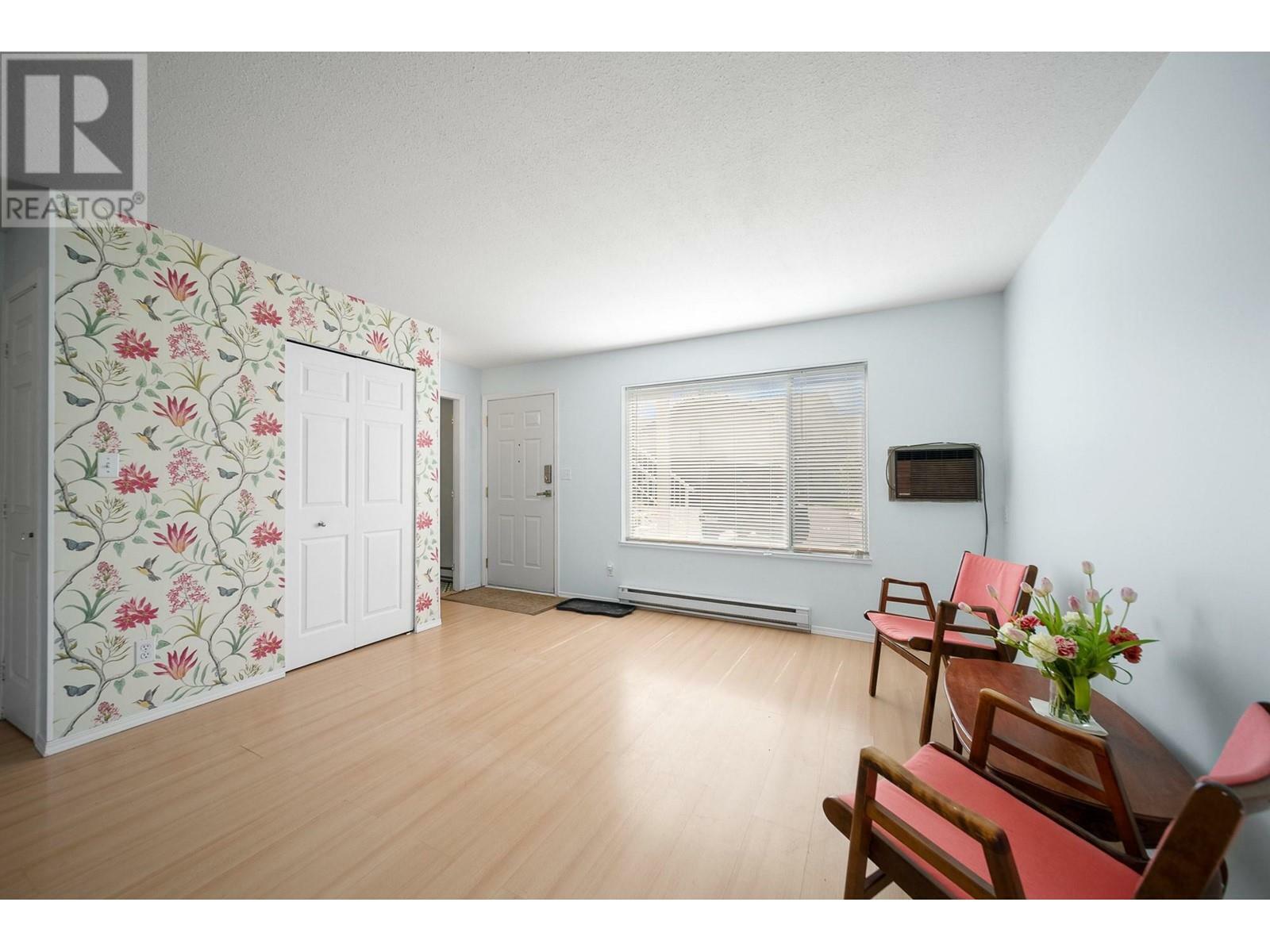 Photo de la propriété: 2295 Blair Street 101 BC V1K 1B8