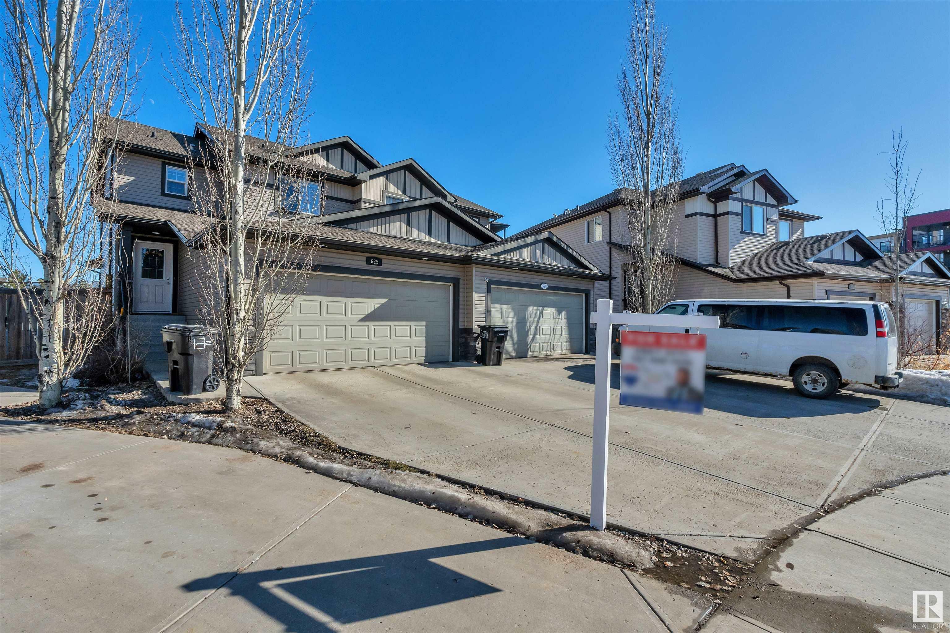 Property Photo: 625 56 Street SW AB T6X 1S1