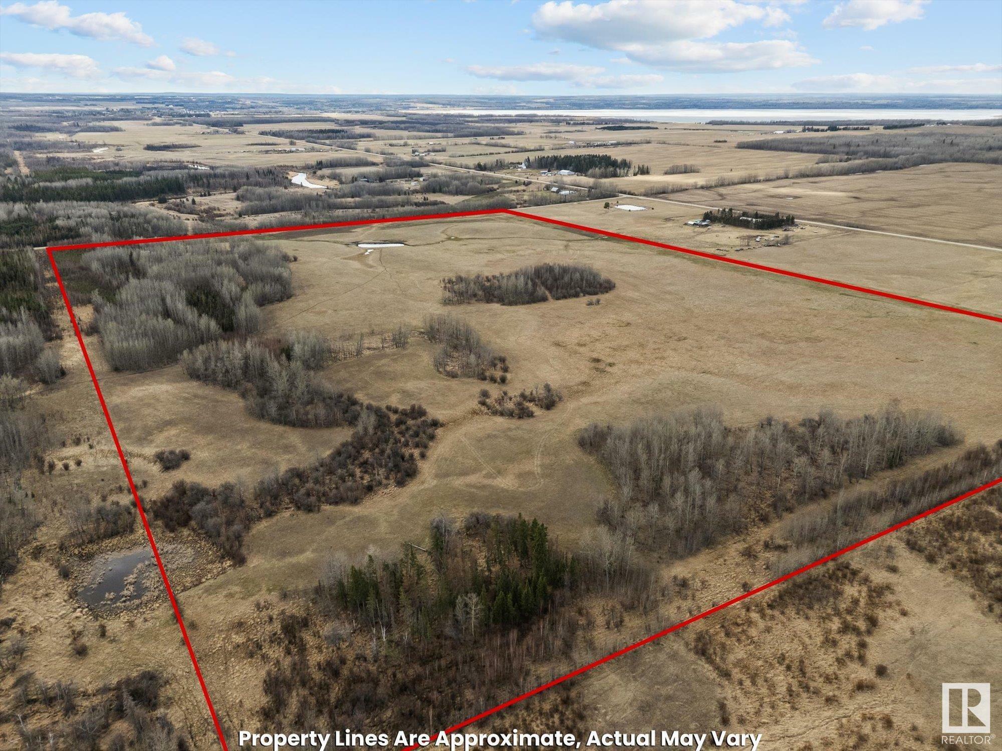 Photo de la propriété:  Rrd 92 Twp 542A  AB T0E 2M0 