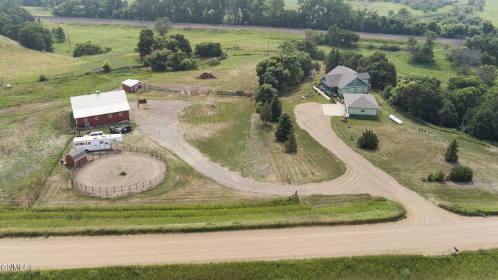 Property Photo:  2930 Lyons Road  ND 58554 