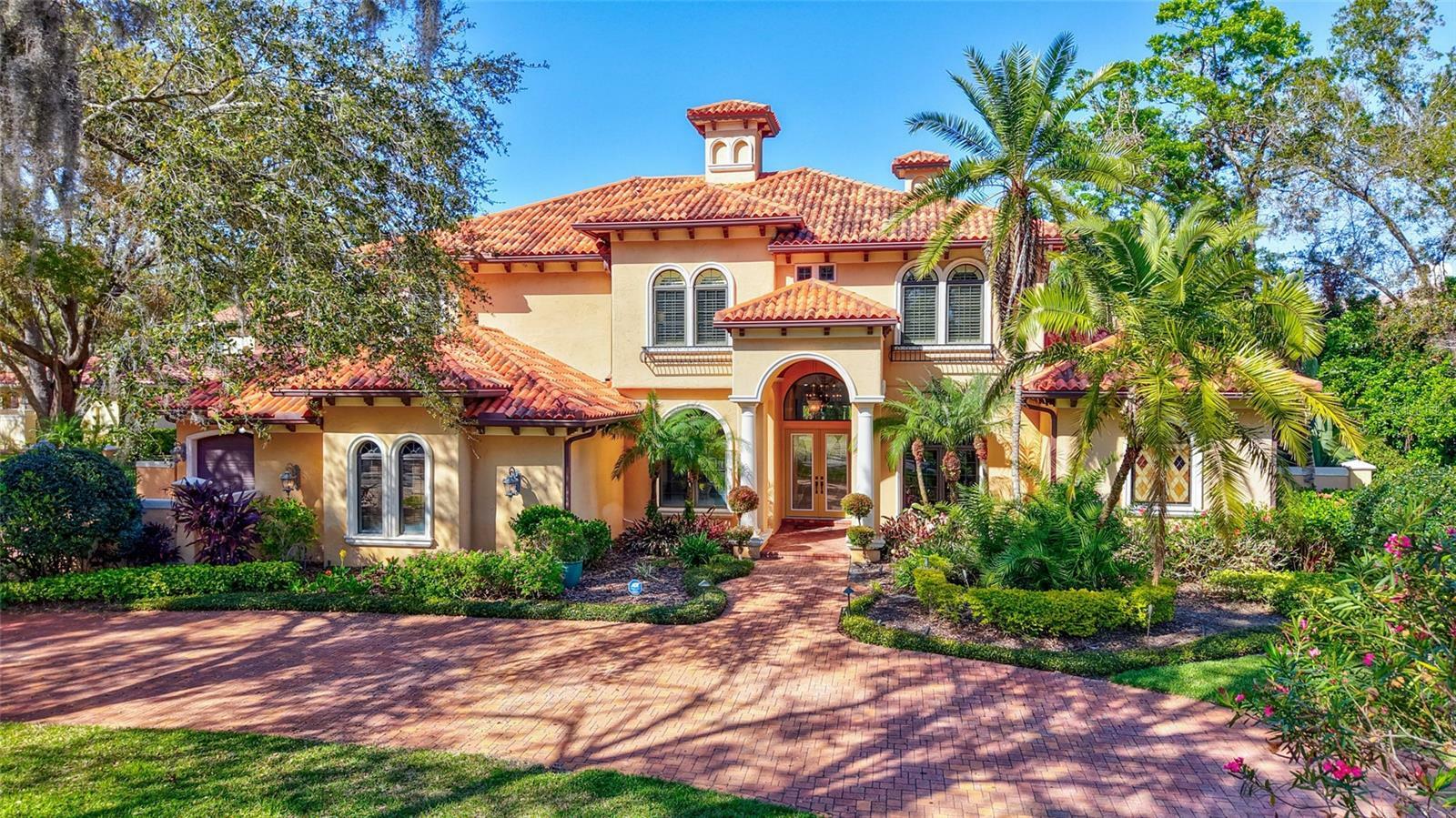 Property Photo: 16205 Sierra De Avila FL 33613