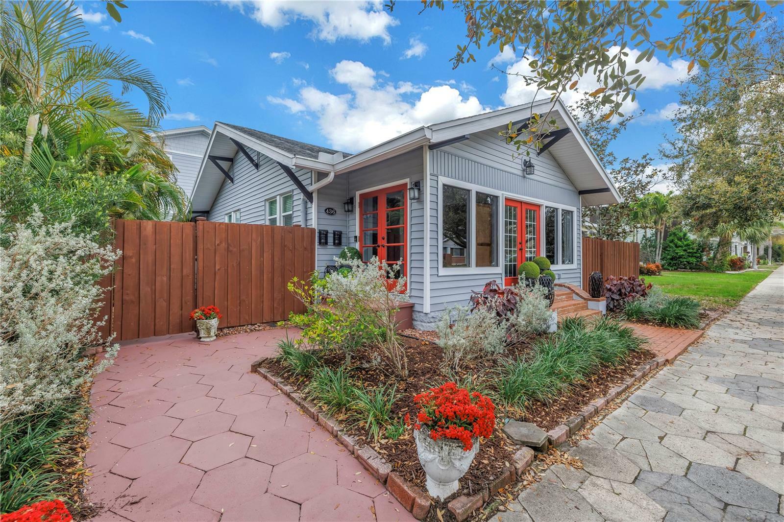 Property Photo: 436 12th Avenue NE FL 33701