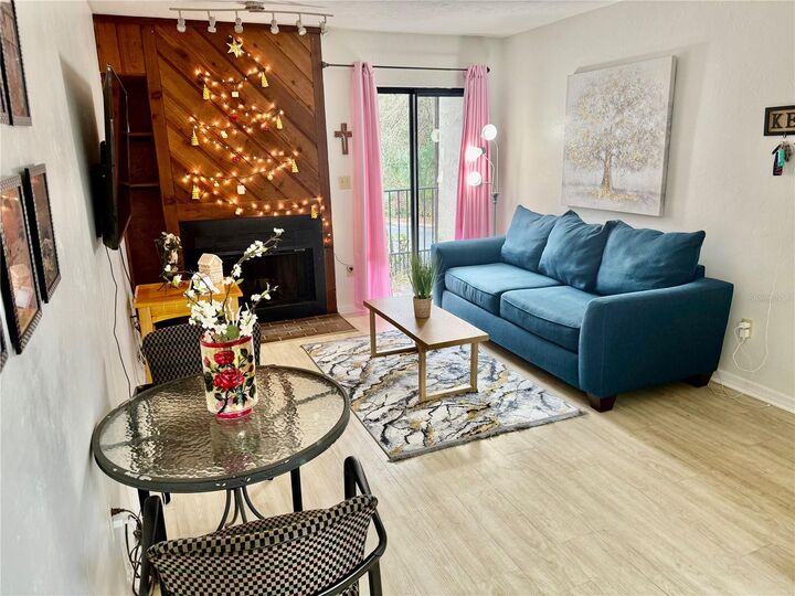 Property Photo: 1515 NW 29th Road A7 FL 32605