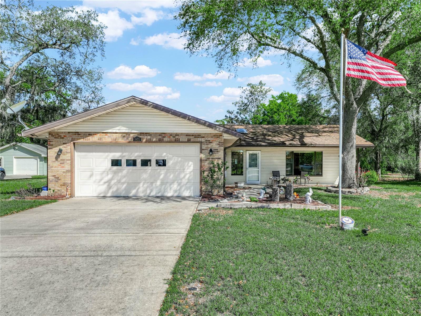 Property Photo: 3471 Black Jack Court FL 33898