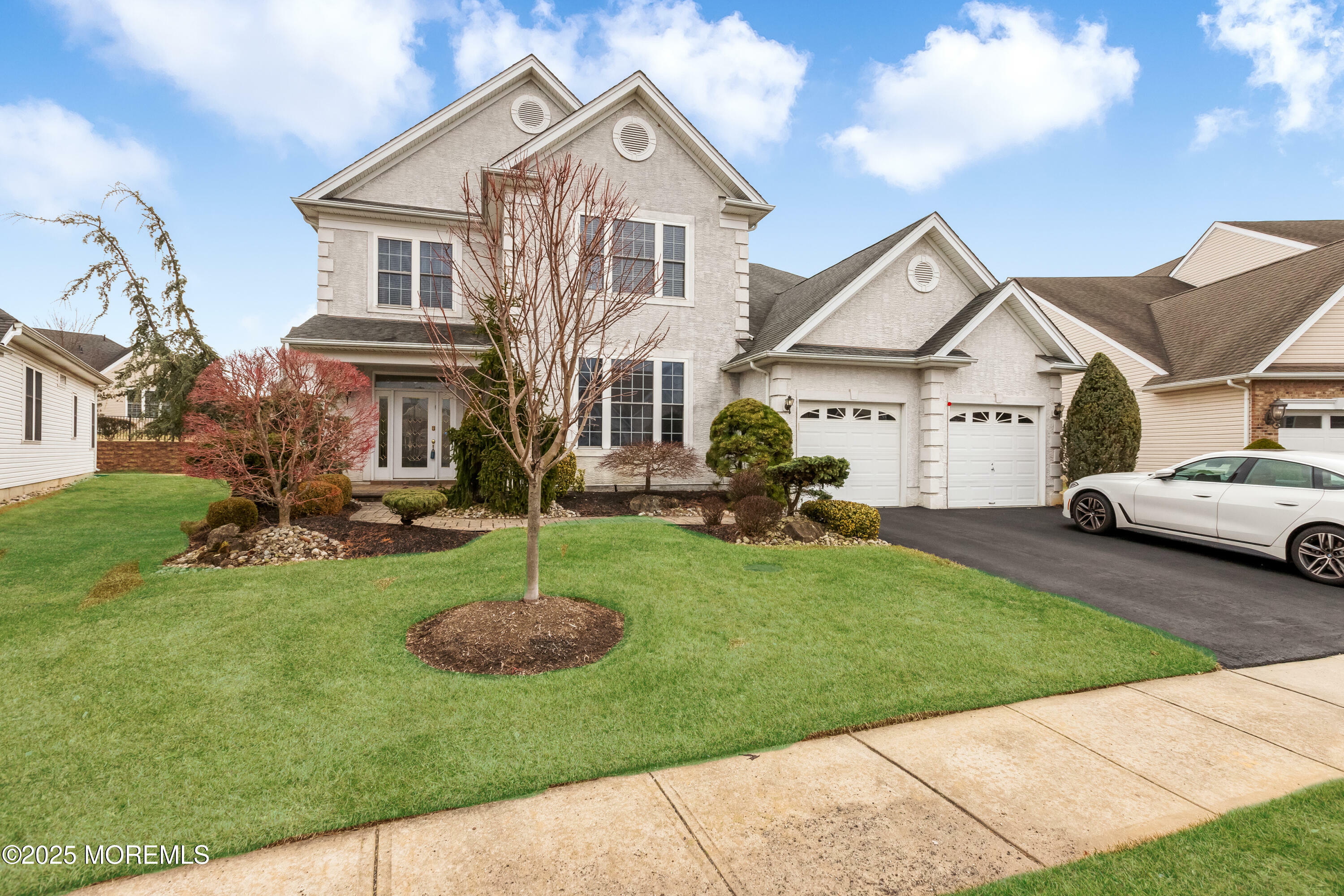 27 Crooked Stick Place  Monroe NJ 08831 photo