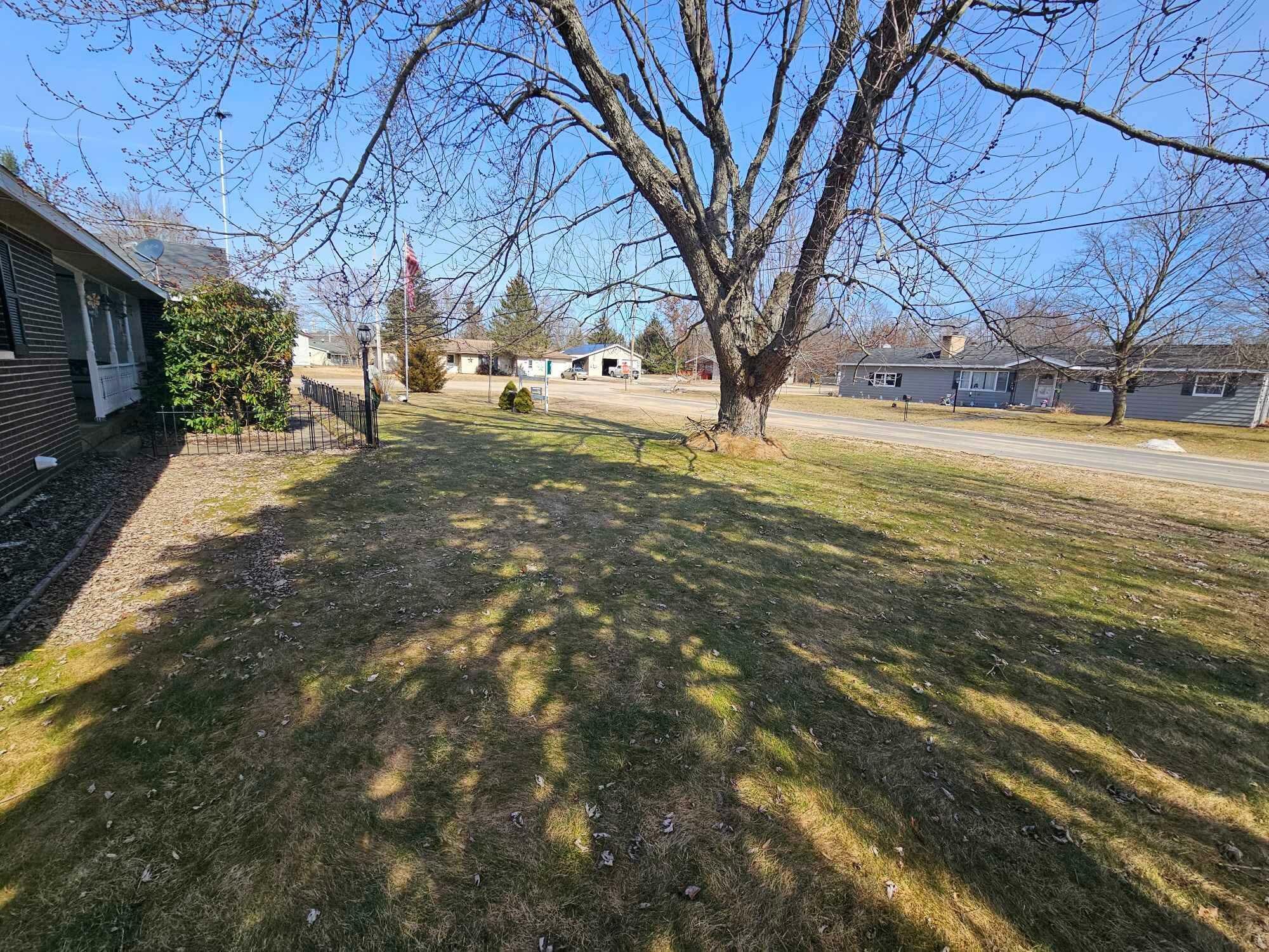 Property Photo: 81 S Maple Street MI 49349