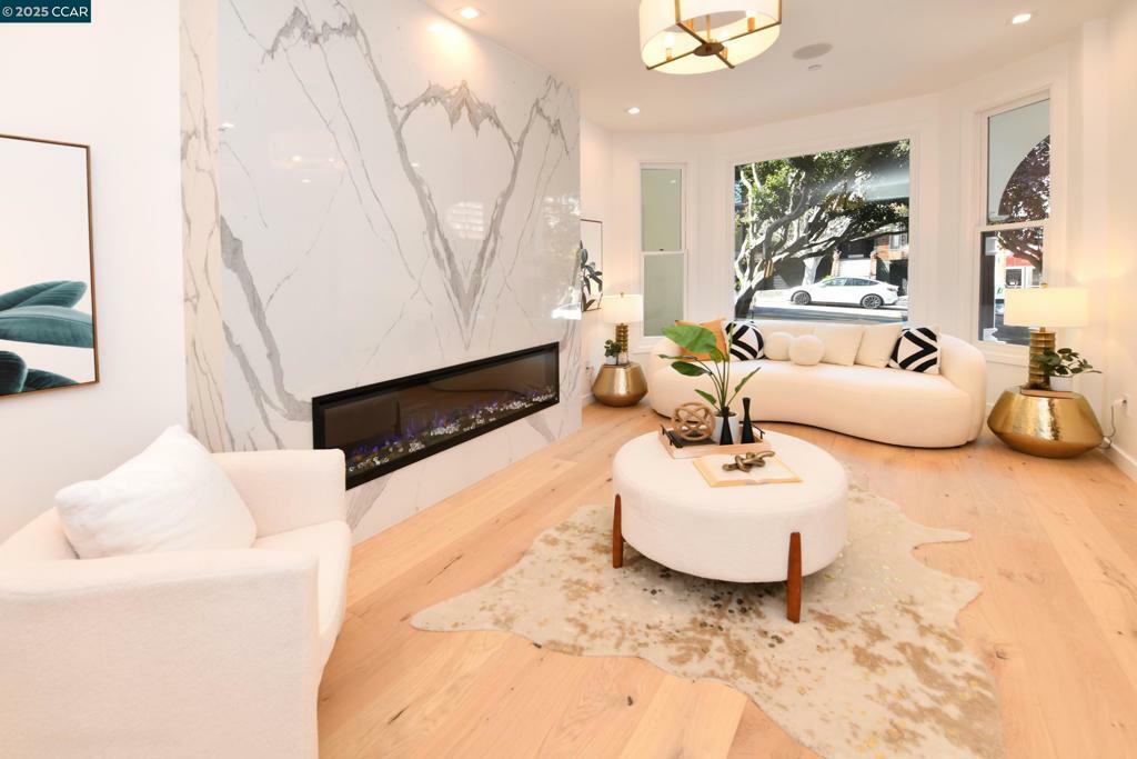 Property Photo: 3169 Washington St CA 94115