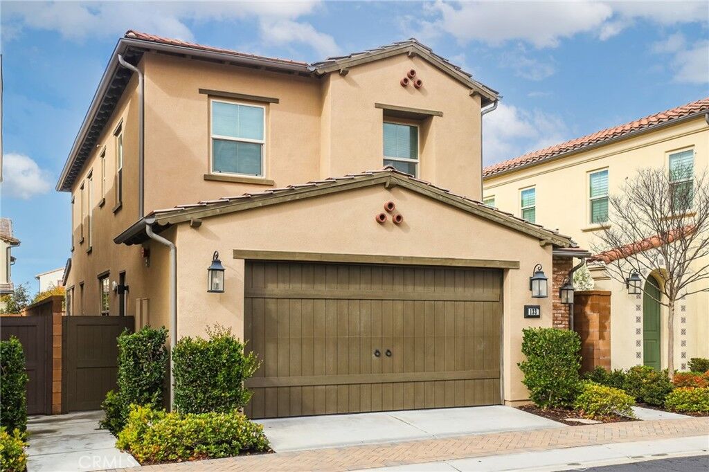 Property Photo:  133 Globe  CA 92618 