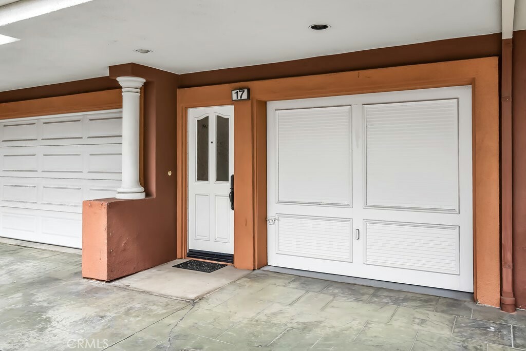Property Photo: 17 Imperial Aisle CA 92606