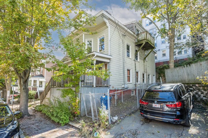 Property Photo: 124 Sherman Street ME 04101