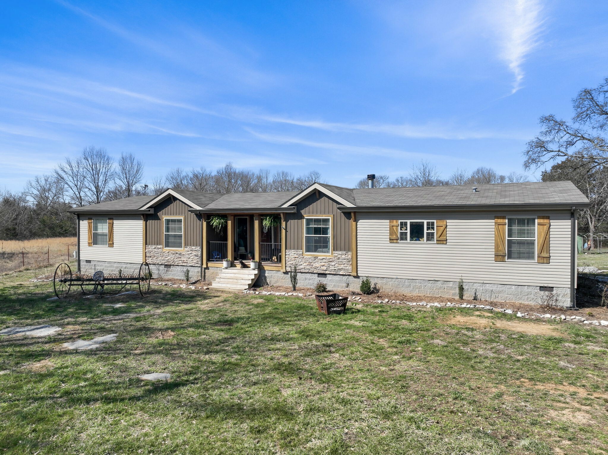 670 McElroy Rd  Readyville TN 37149 photo