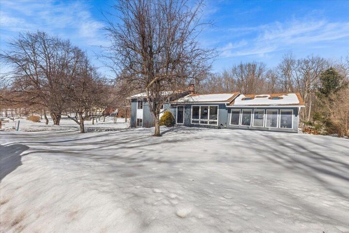 Property Photo:  37 Briar Lane  VT 05452 