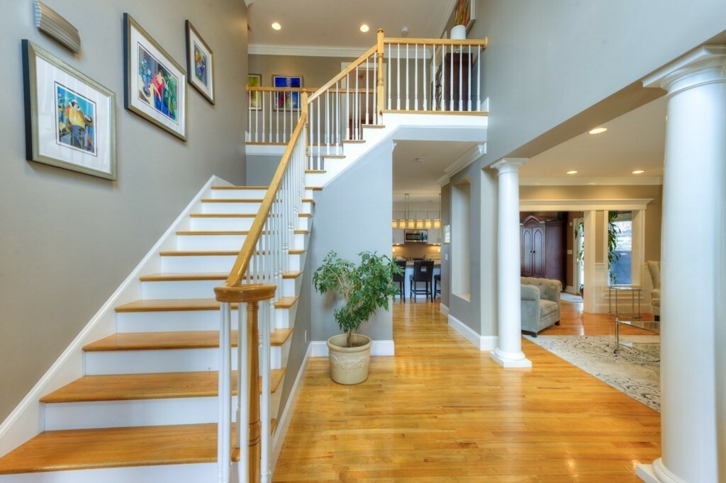Property Photo: 3 Bancroft Tower Rd MA 01609