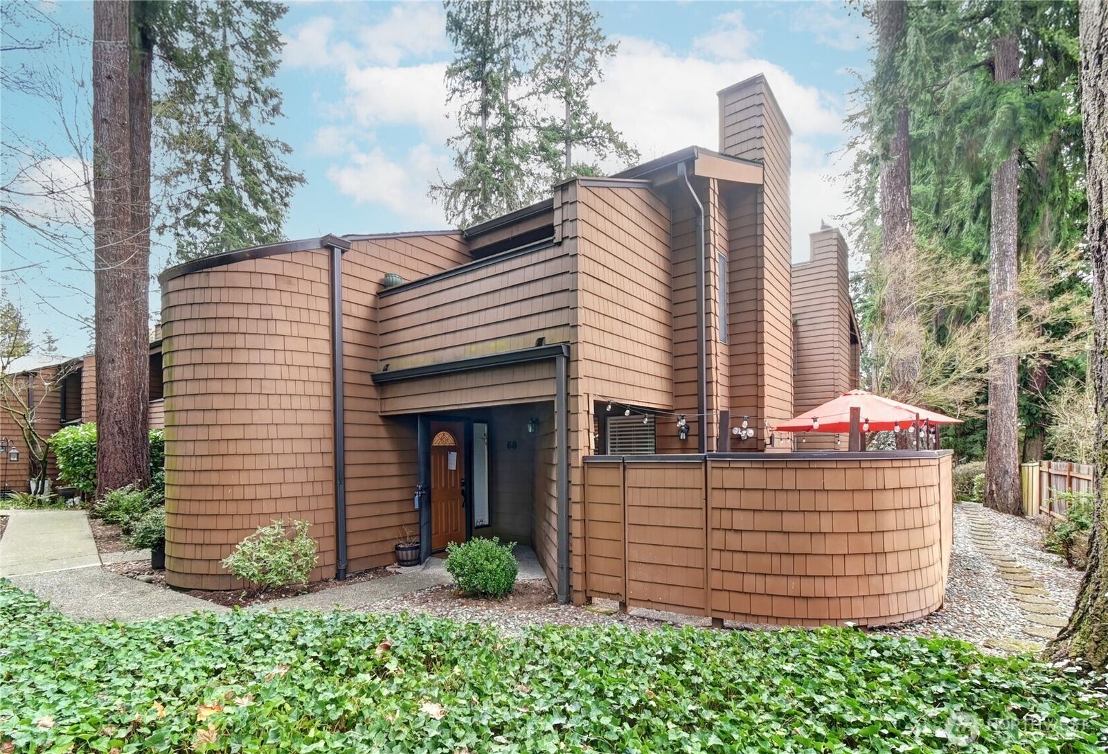 Property Photo:  11416 NE 128th Street 68  WA 98034 