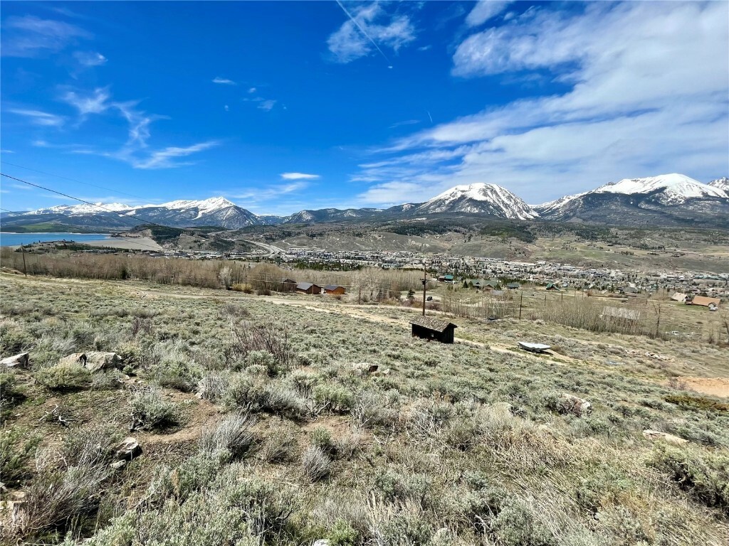 Property Photo:  371 Z Road  CO 80498 