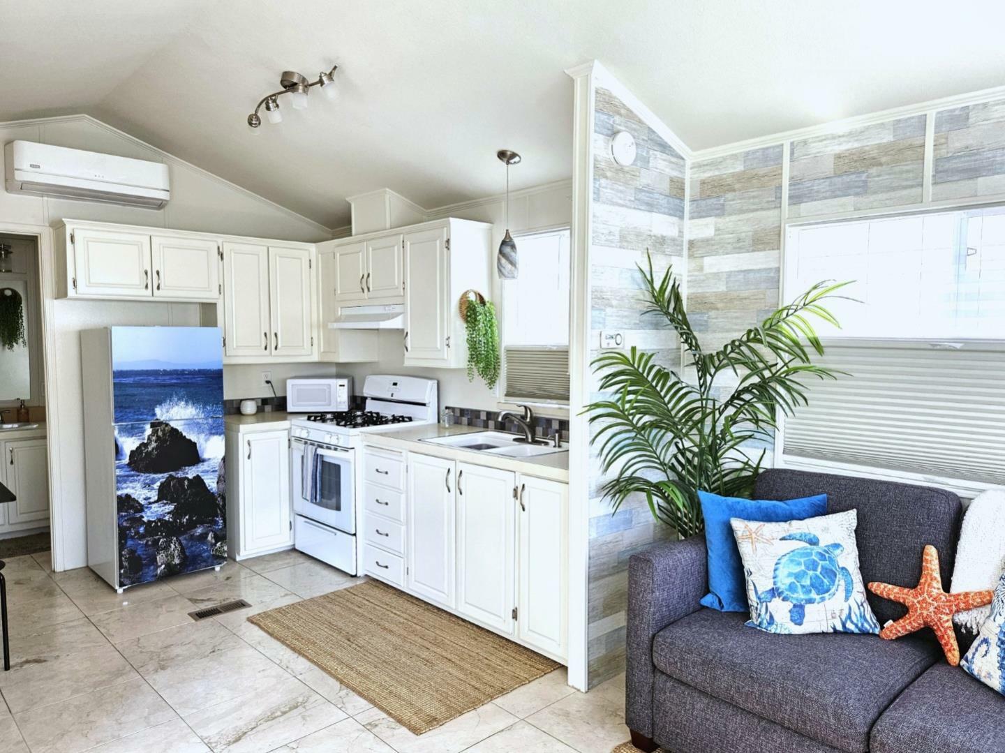 Property Photo:  170 West Cliff Dr 41  CA 95060 