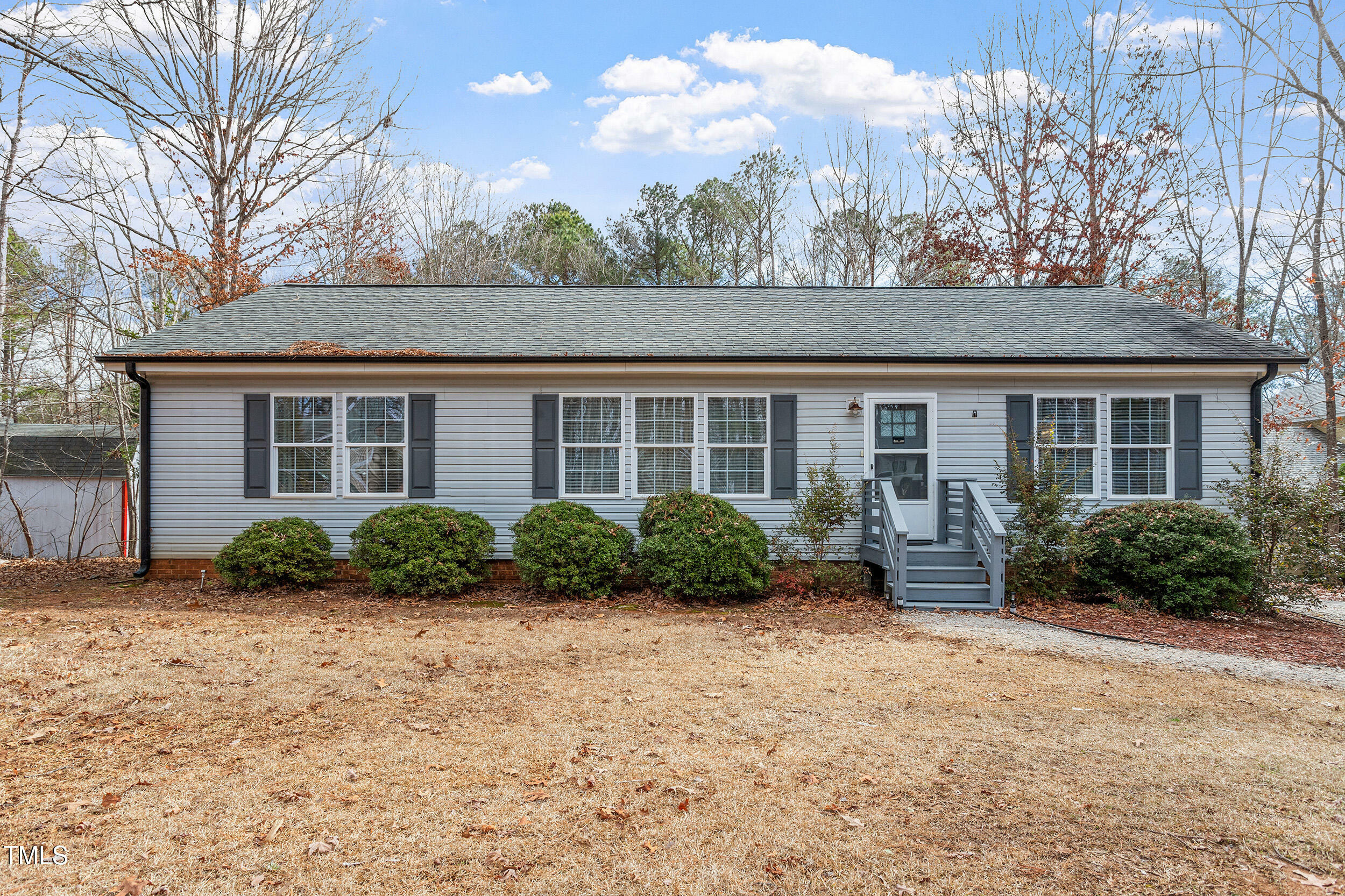 Property Photo:  129 Shawnee Drive  NC 27549 