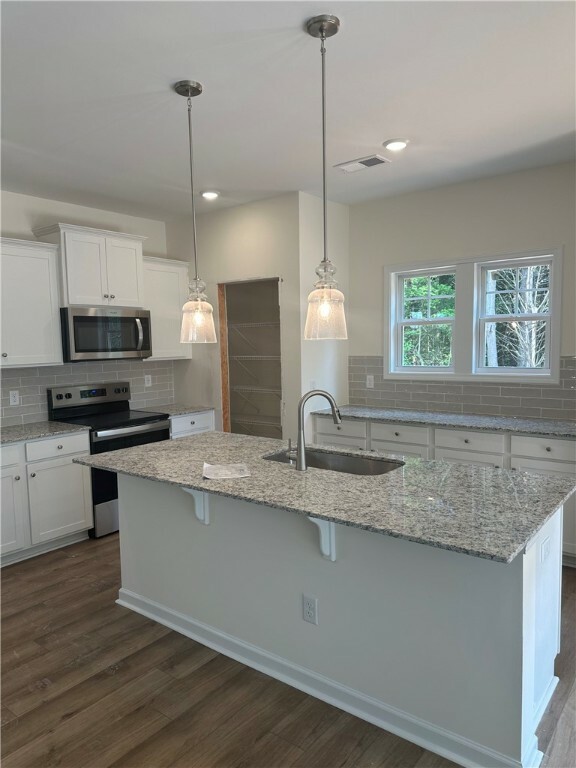 Property Photo: 144 Brown Circle SC 29642