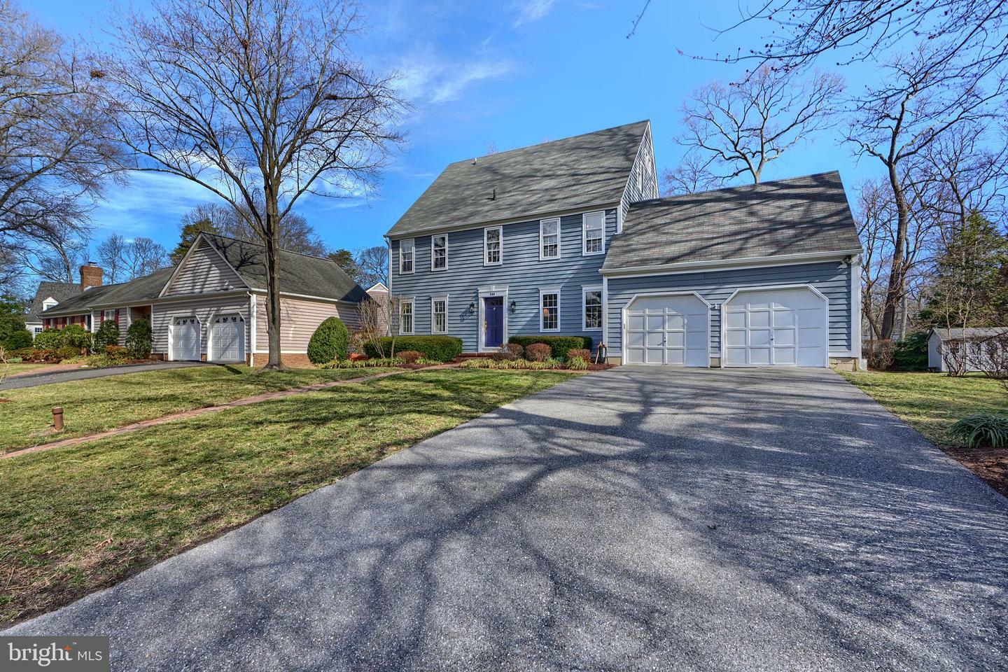 Property Photo:  238 Oak Court  MD 21146 