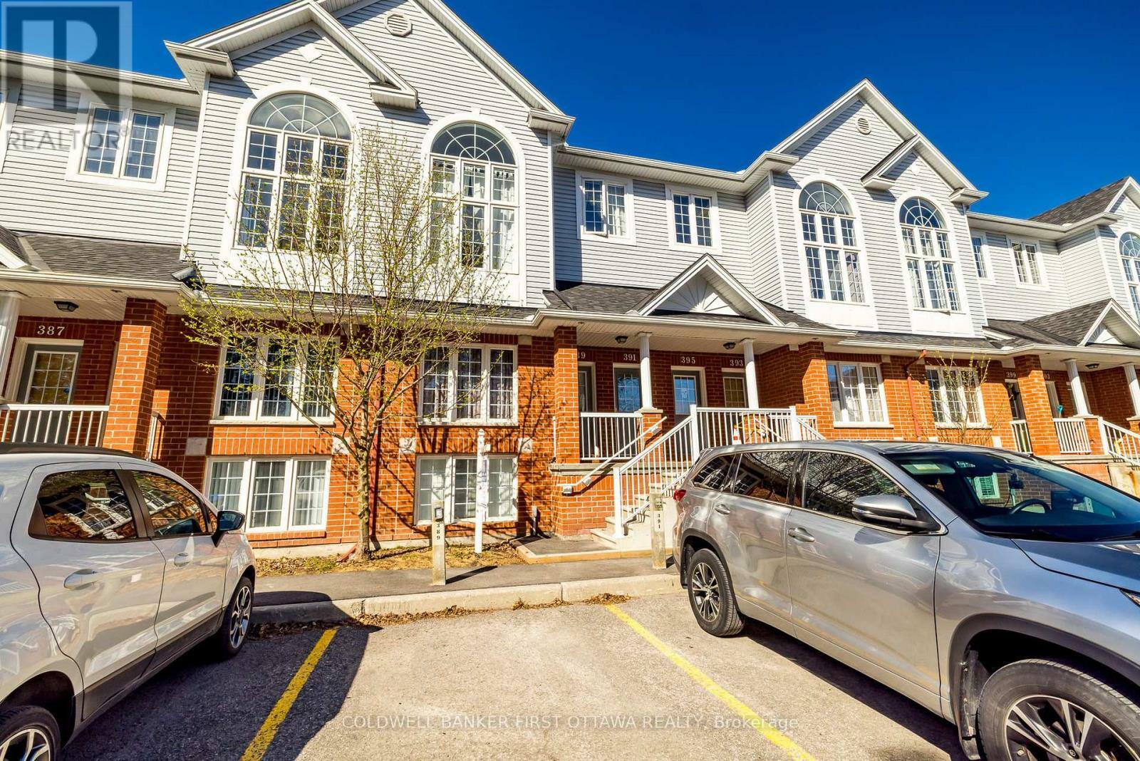 Property Photo: 389 Wiffen 23 ON K2H 1G4