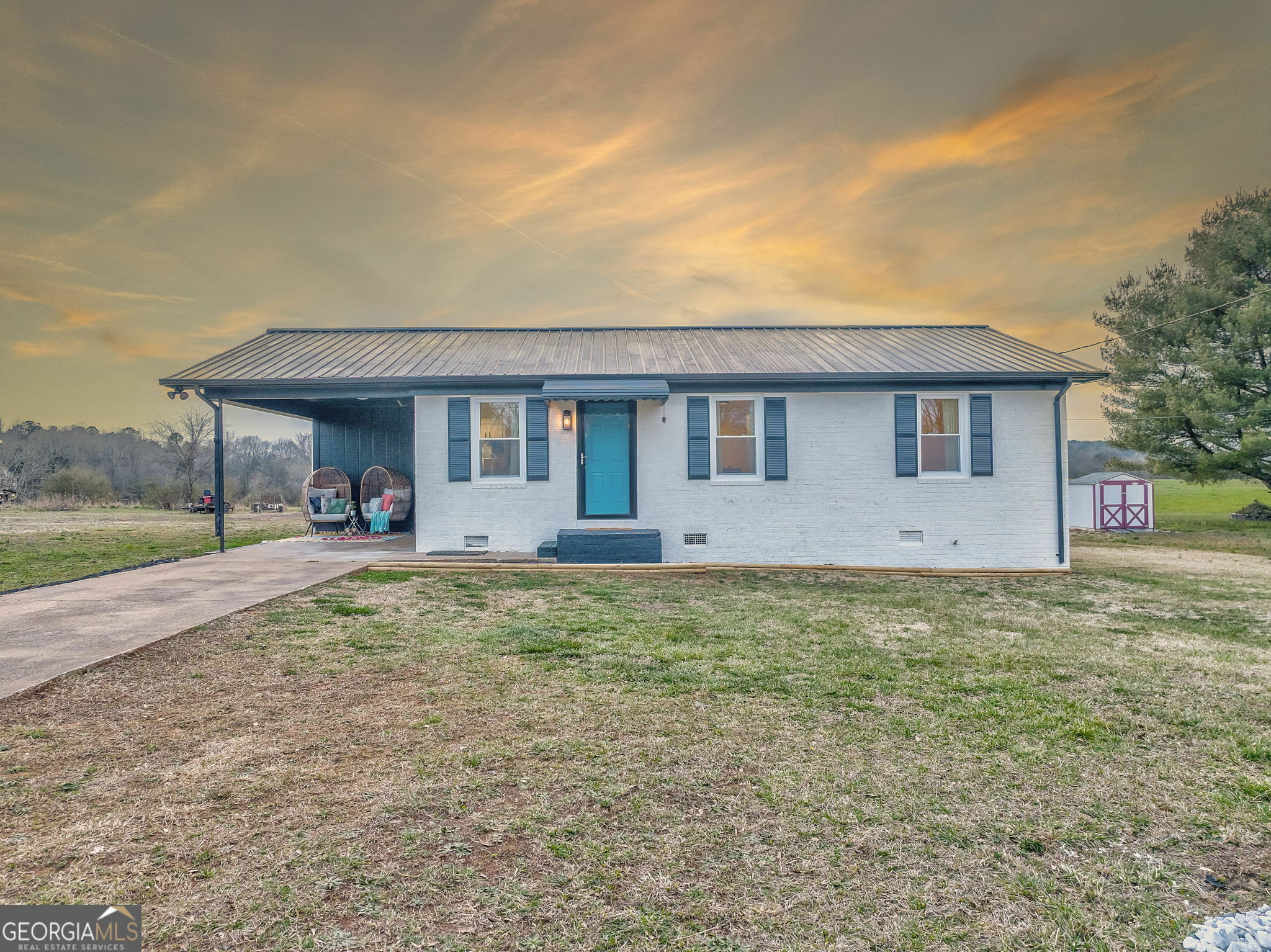 Property Photo: 1031 6th Street Road GA 30125