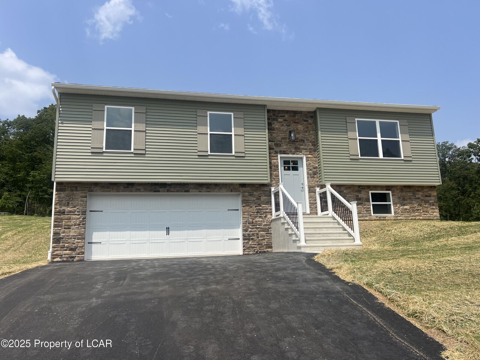 Property Photo: 435 Cedar Drive PA 18222
