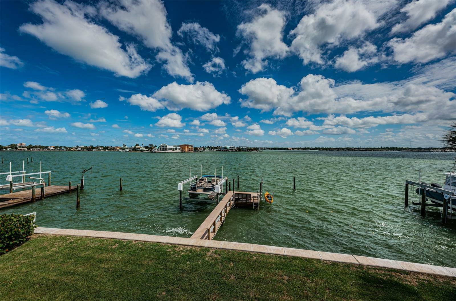 Property Photo: 15851 Redington Drive FL 33708