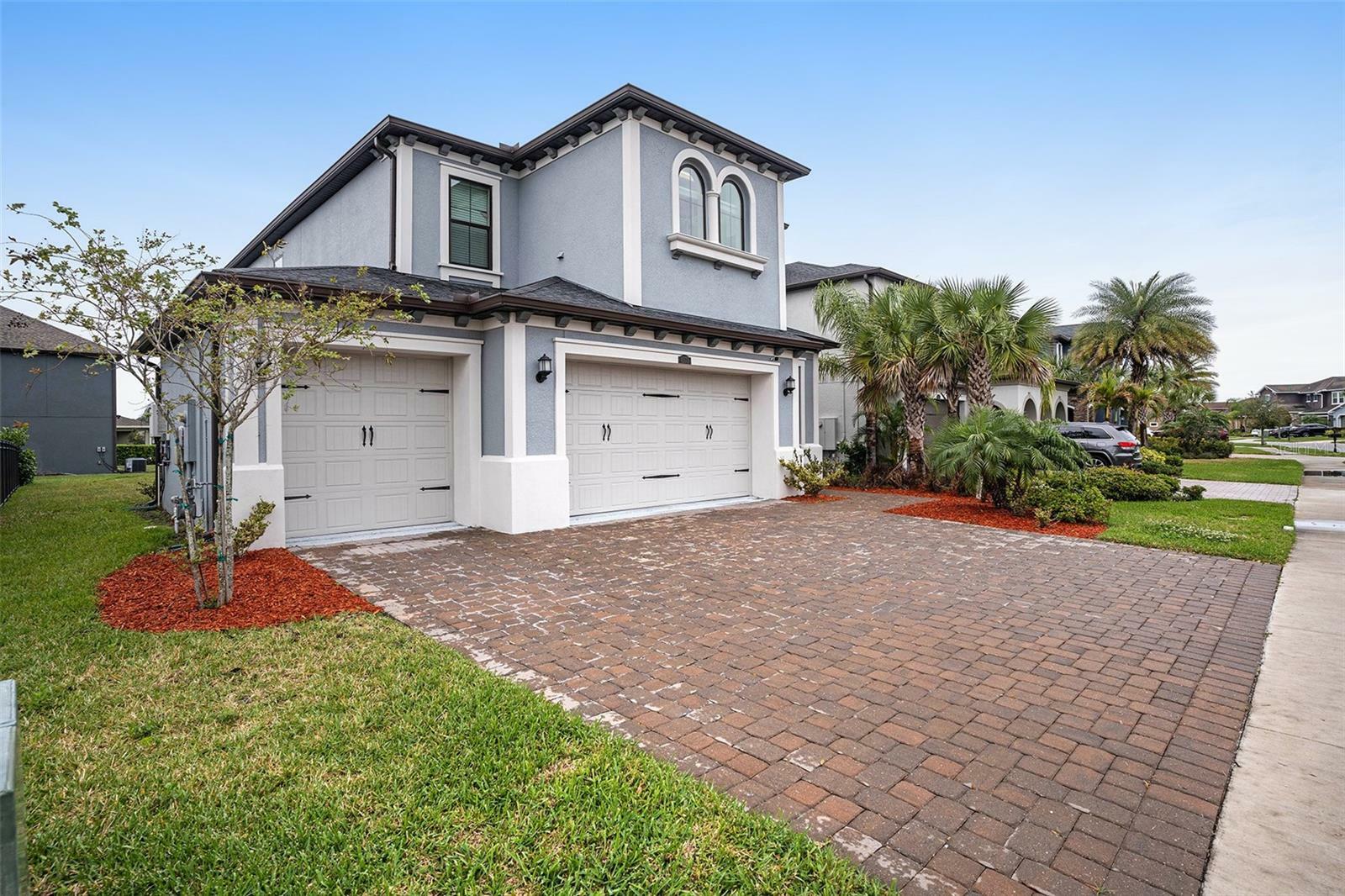 Property Photo:  4575 Tivoli Drive  FL 33543 