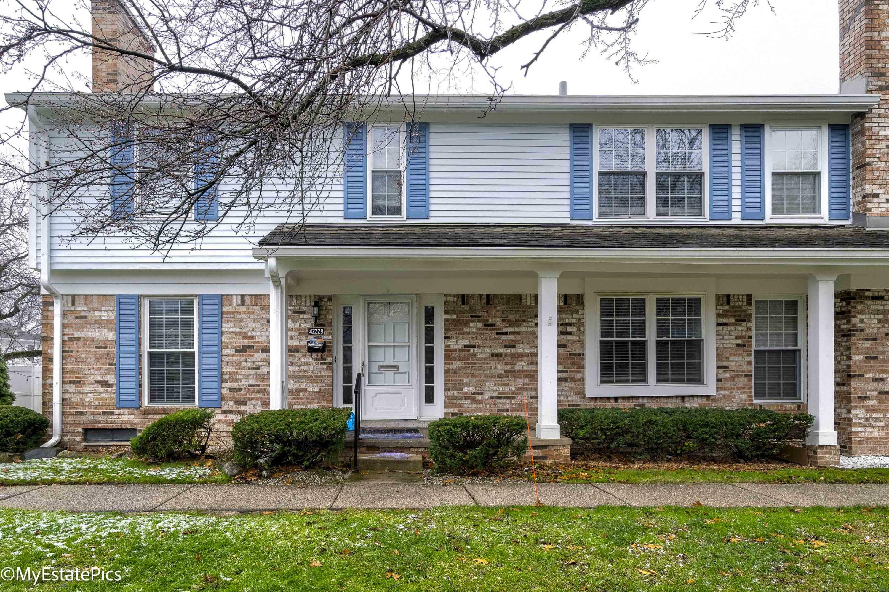 Property Photo:  42229 Pellston Drive  MI 48167 