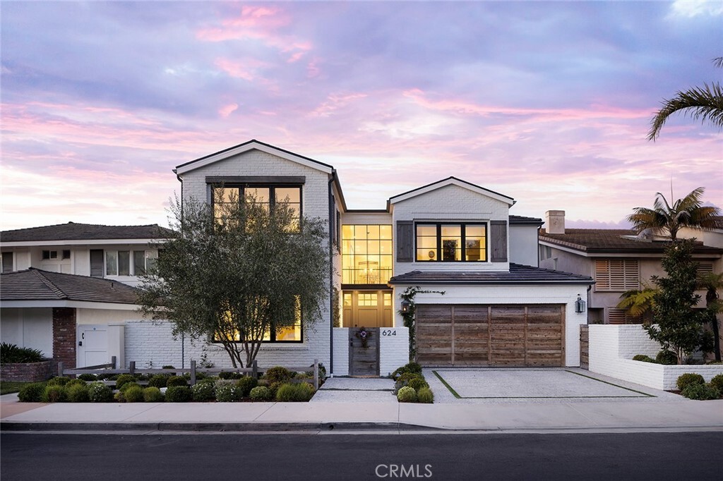 Property Photo: 624 Harbor Island Drive CA 92660