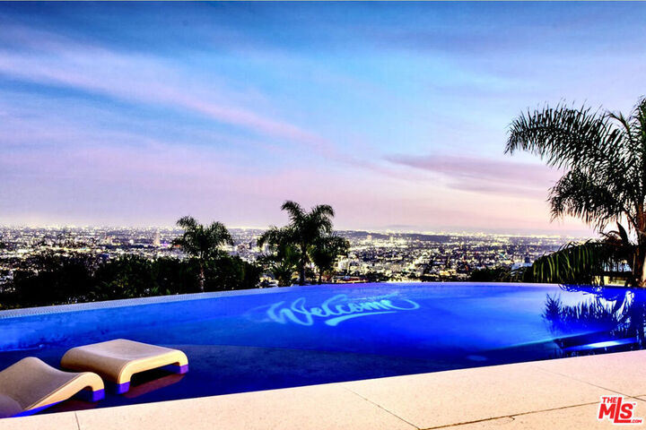 Property Photo:  1456 Blue Jay Way  CA 90069 