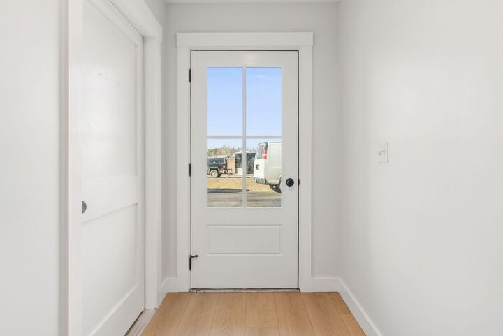 Property Photo:  16 Salt Point Drive 20  ME 04064 