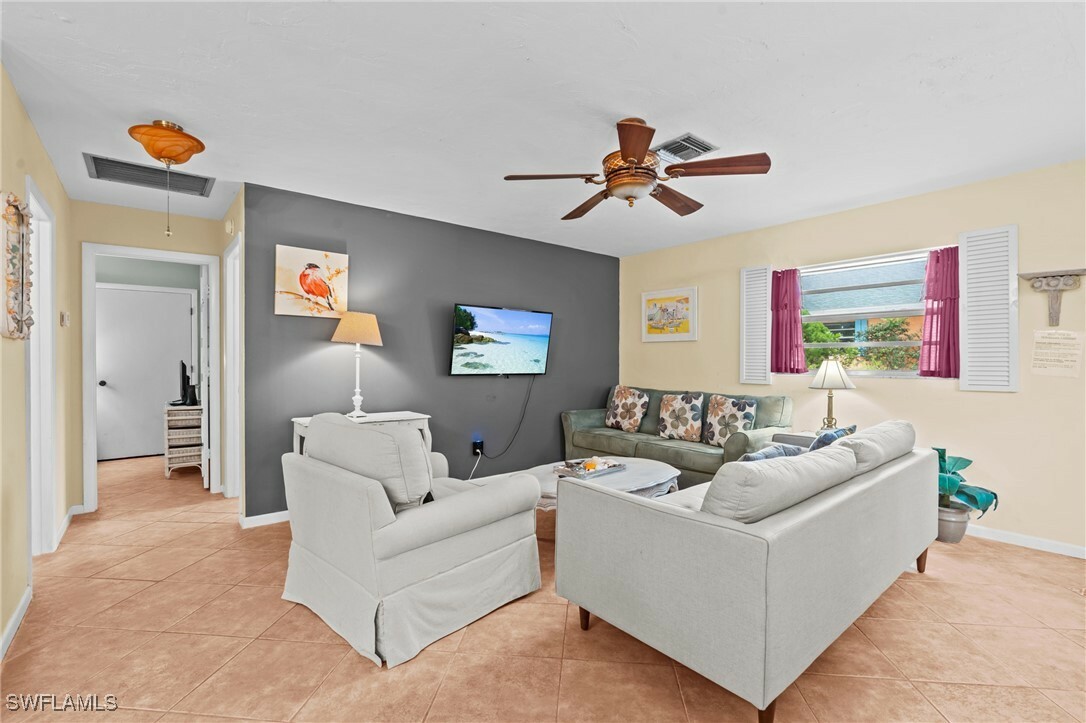 Property Photo: 4245 Mariner Lane FL 34134