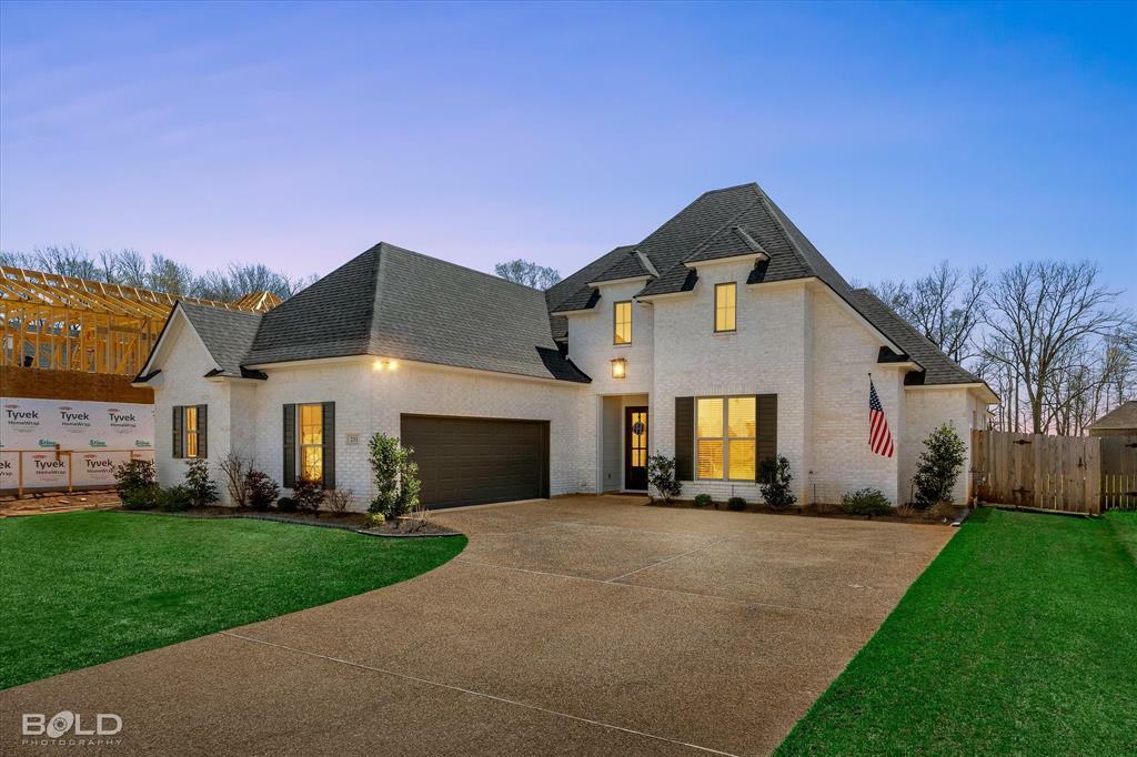 Property Photo: 231 Conti Way LA 71111