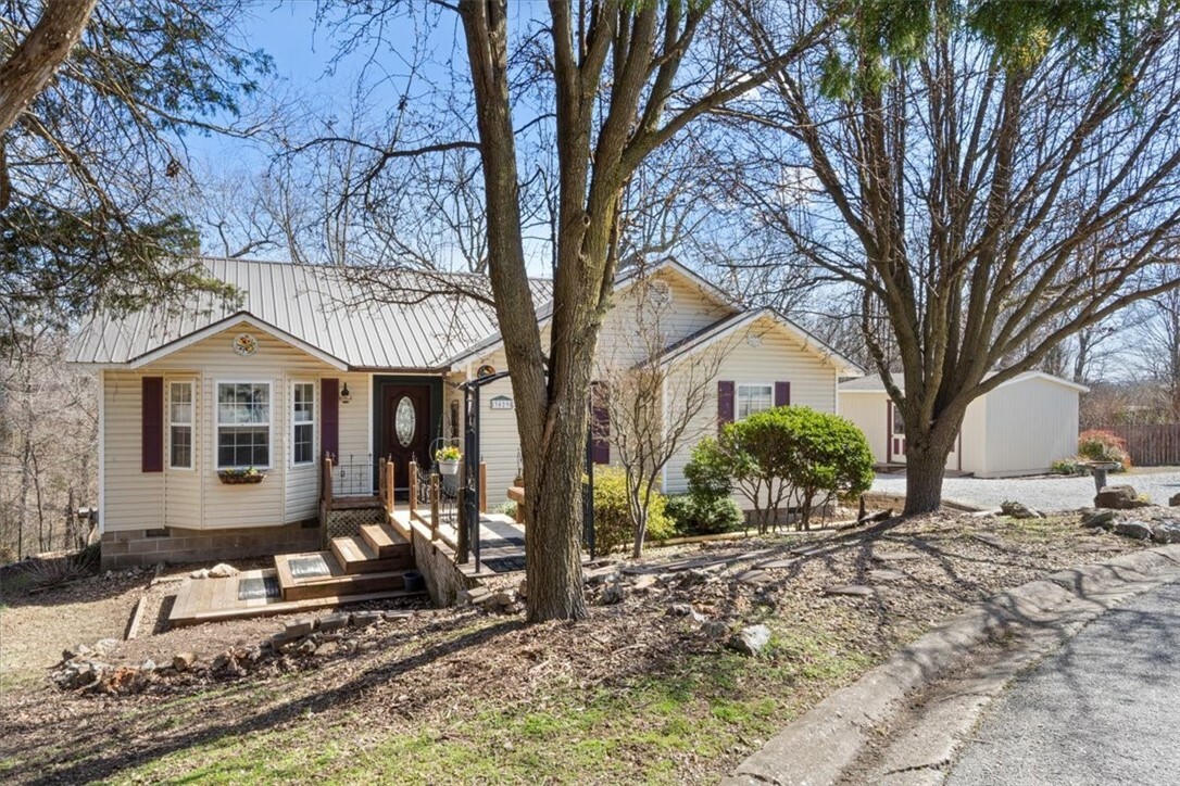 Property Photo:  3029 Summit Drive  AR 72761 