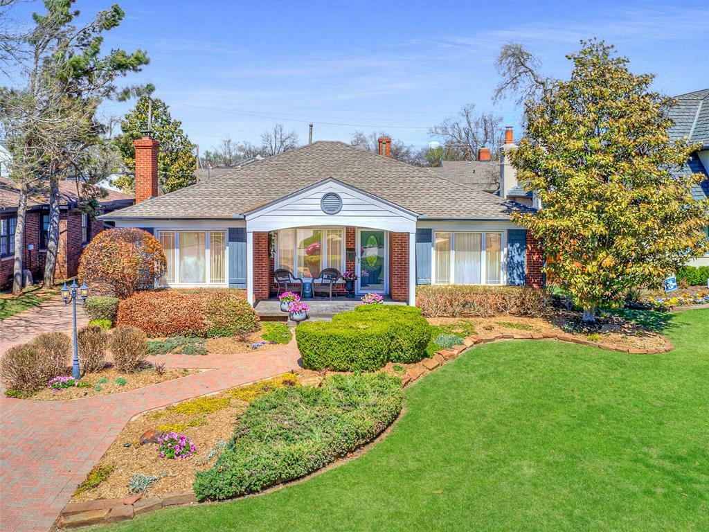 Property Photo: 1109 Bedford Drive OK 73116