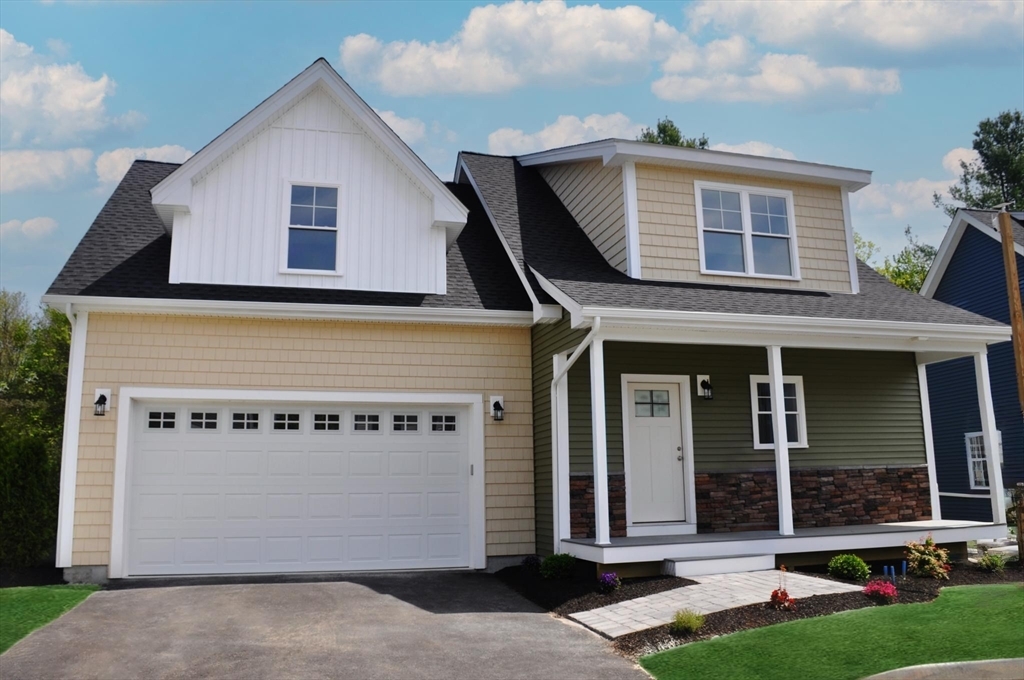 29 Willow Pond Circle 29  Medway MA 02053 photo