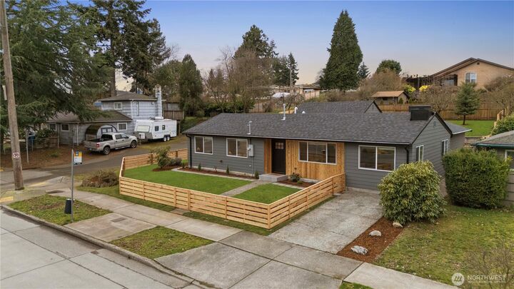 Property Photo: 9257 8th Avenue SW WA 98106