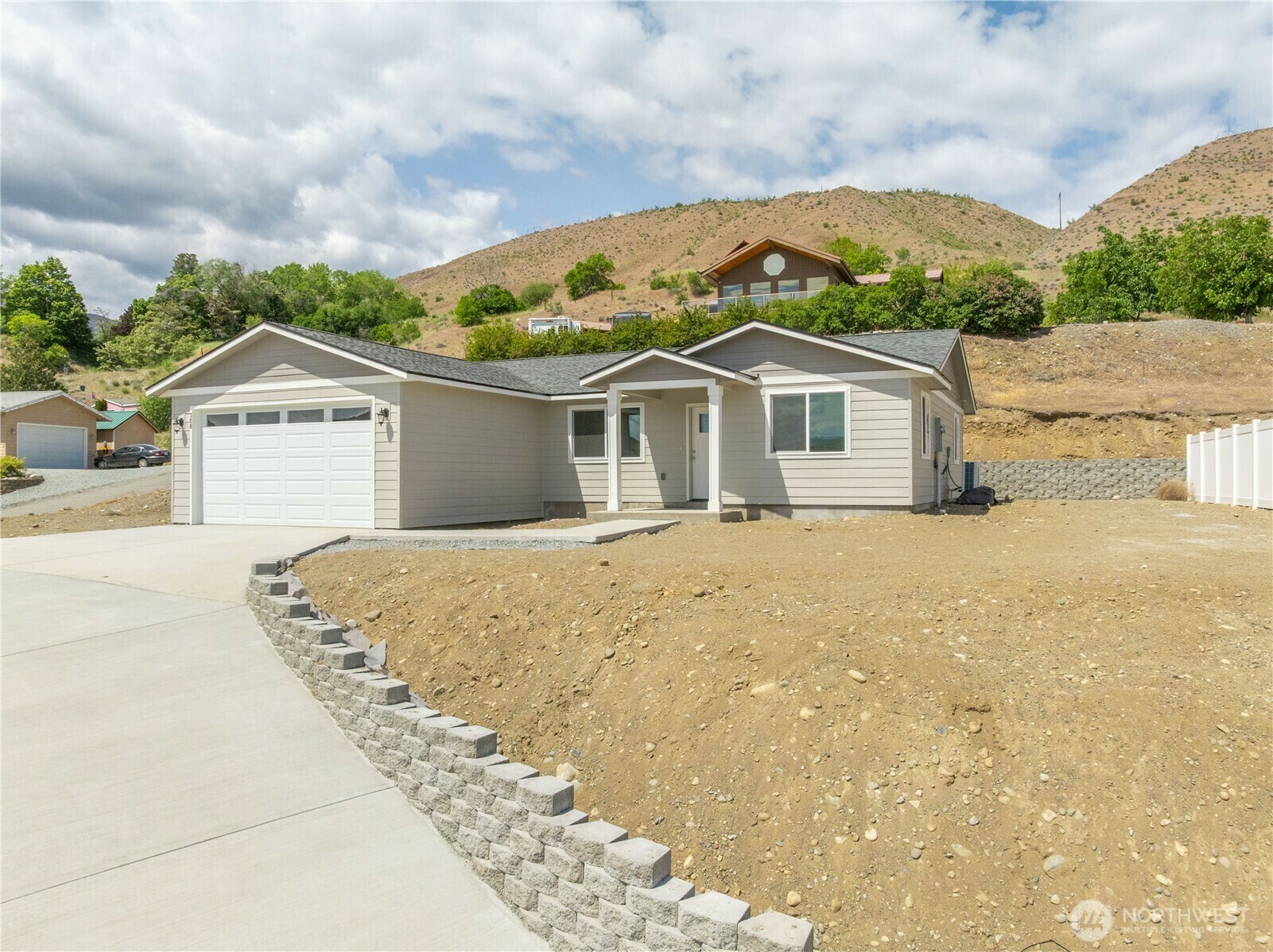 Property Photo: 358 Ives Street WA 98846