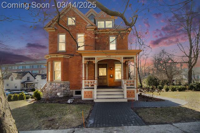 Property Photo: 403 W Liberty Street MI 48104