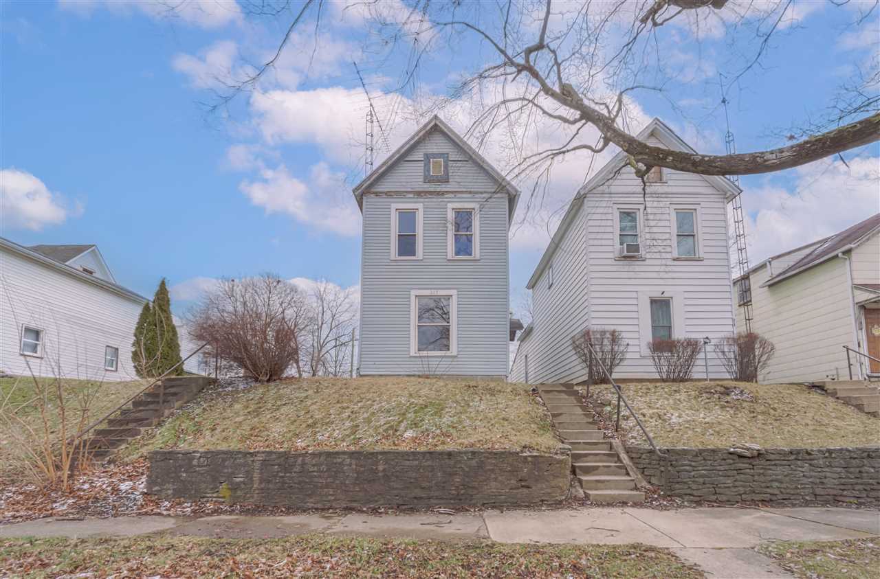 Property Photo:  317 N 16th Street  IN 47374 