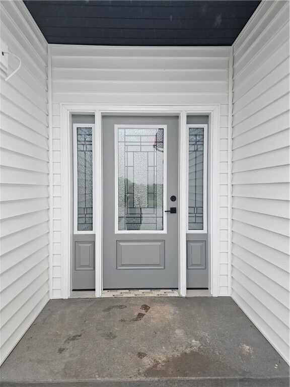 Property Photo:  808 S Tenth St  PA 15697 
