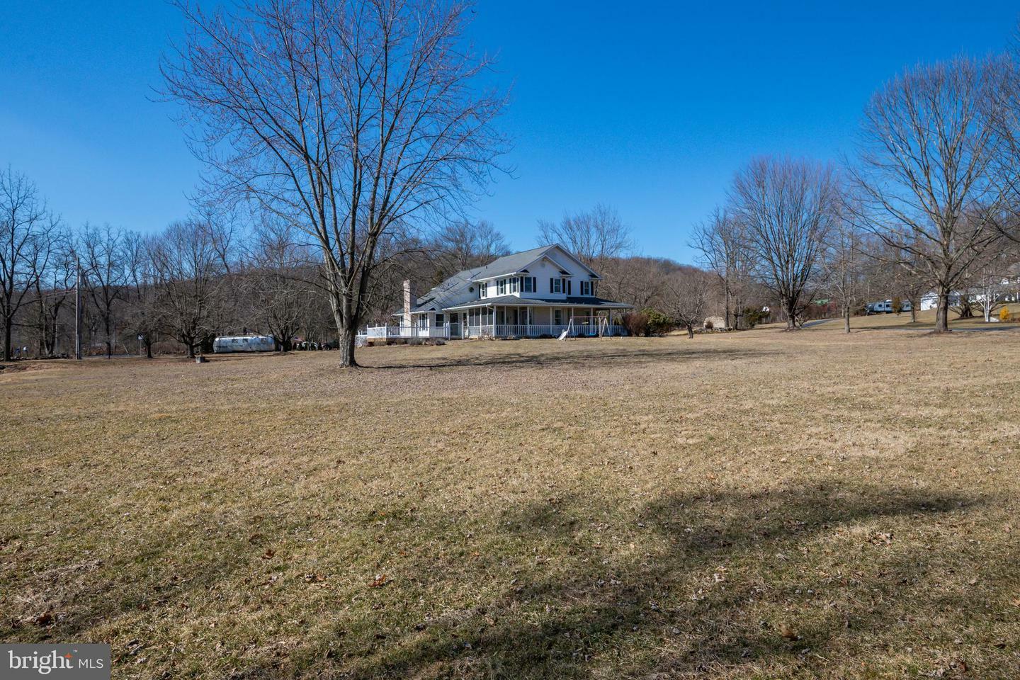 Property Photo:  38 Fieldstone Lane  PA 19522 