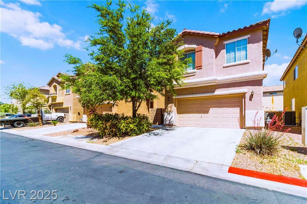 Property Photo: 5040 Copperlyn Street NV 89122