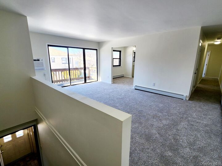 Property Photo:  196 Sneden Place 196  NY 10977 