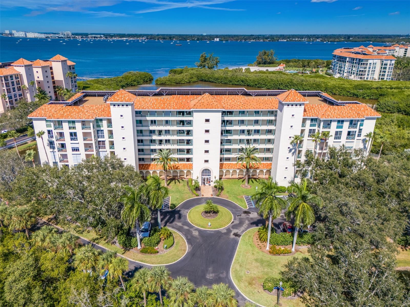 Property Photo:  4801 Osprey Drive S 404  FL 33711 