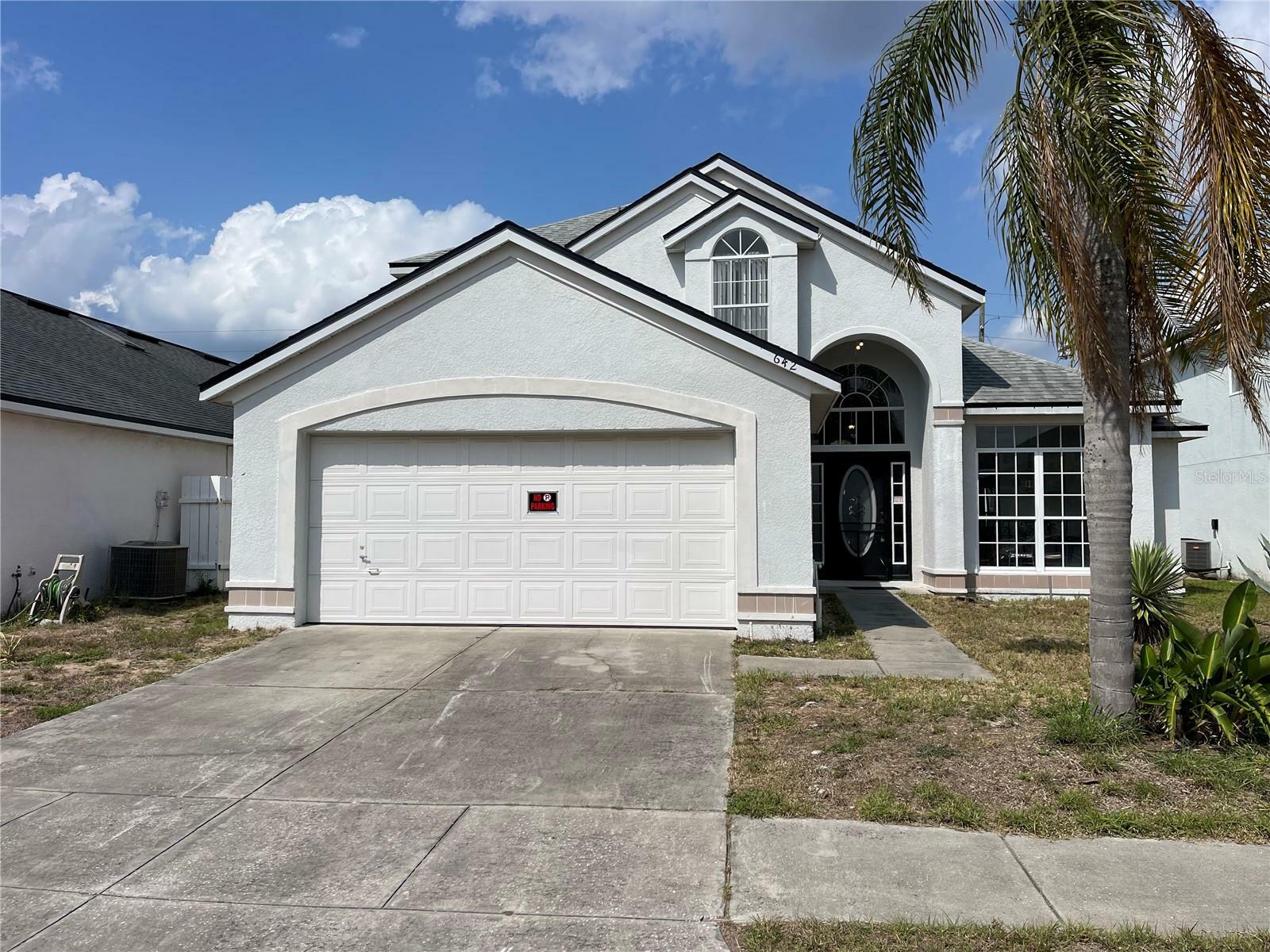 Property Photo: 642 Riggs Circle FL 33897