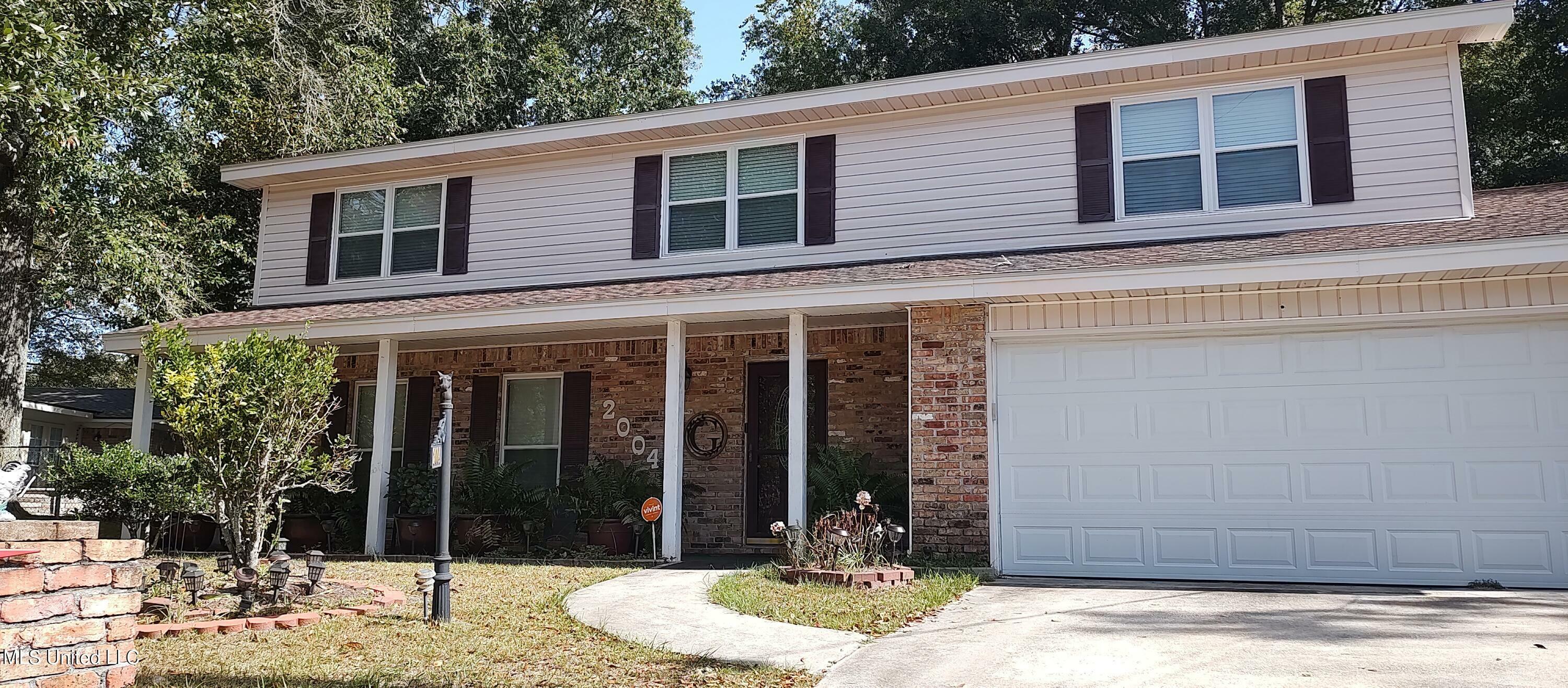 Property Photo: 2004 Janel Circle MS 39553