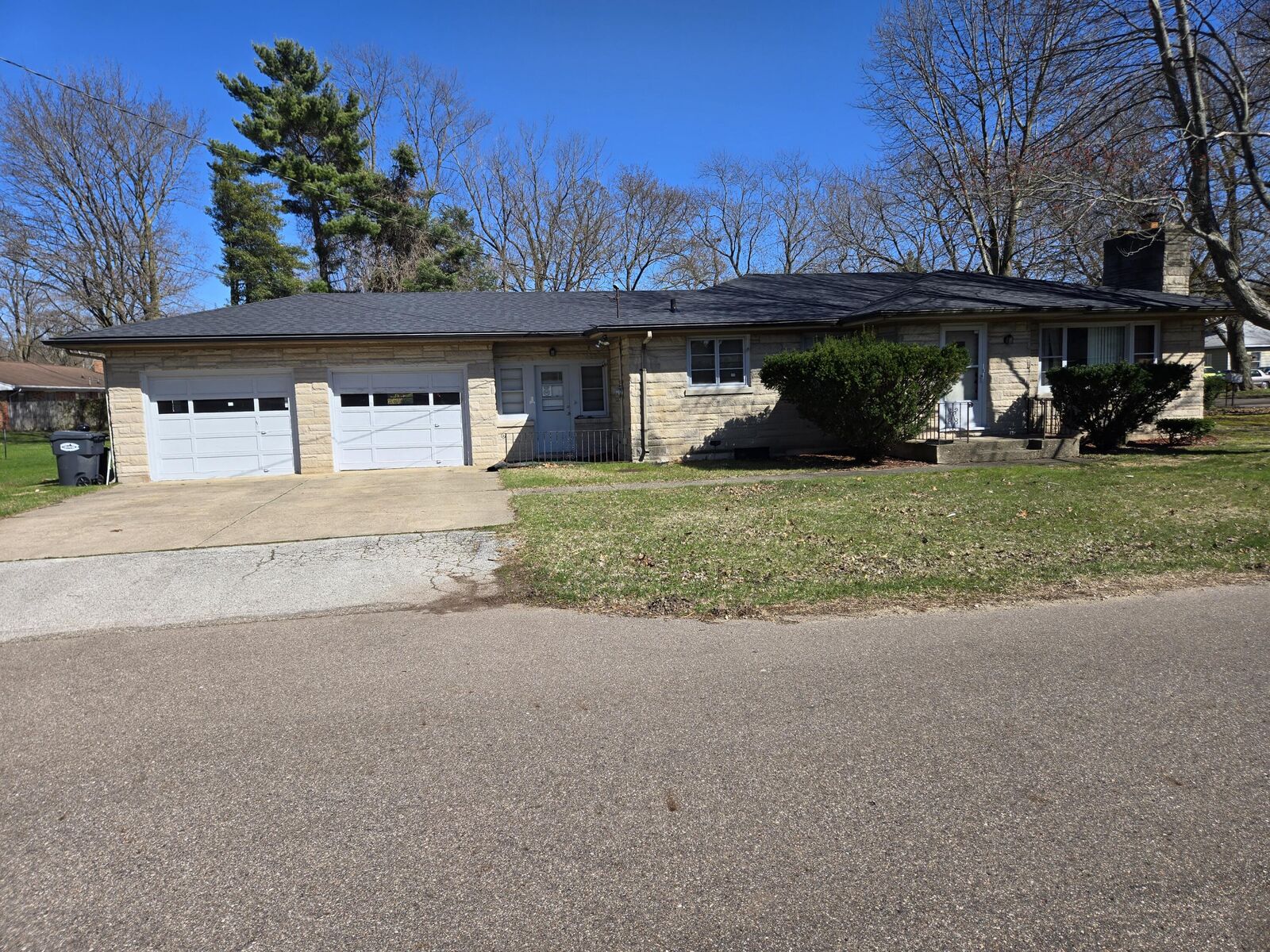 Property Photo: 1547 Pontiac Road MI 49022