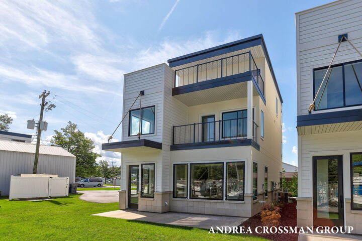 Property Photo:  1 N Bailey Avenue  MI 49090 